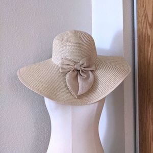 Straw Sun Hat with Bow